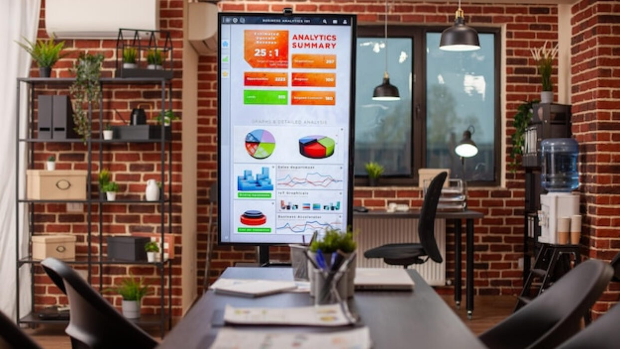 Pourquoi intégrer l’affichage dynamique dans votre stratégie de communication ?